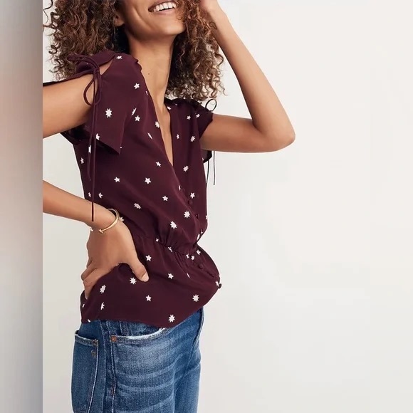 Madewell Silk Belle Star Mix Burgundy Button Top - Picture 2 of 9